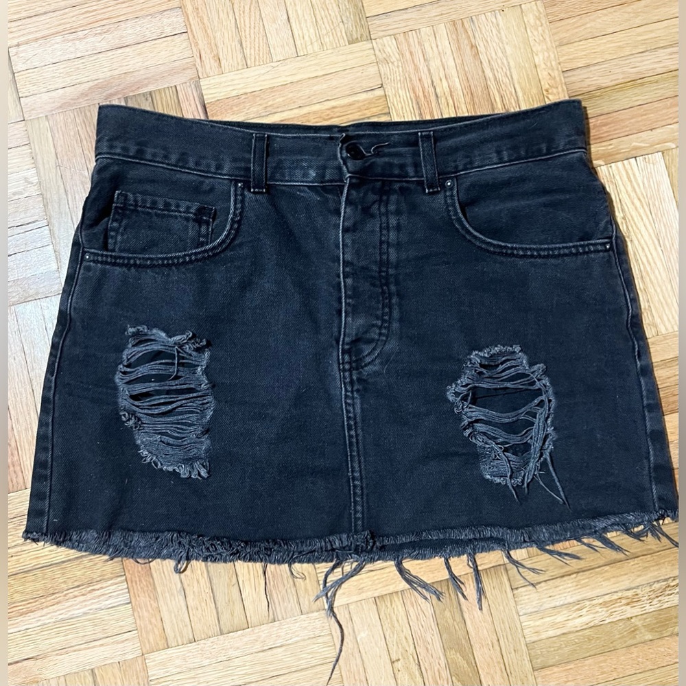 Forever 21 Gray Jeans Mini Skirt‎ With Buttons Sz 29